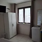 Konukevi La Ninfa Del 3*